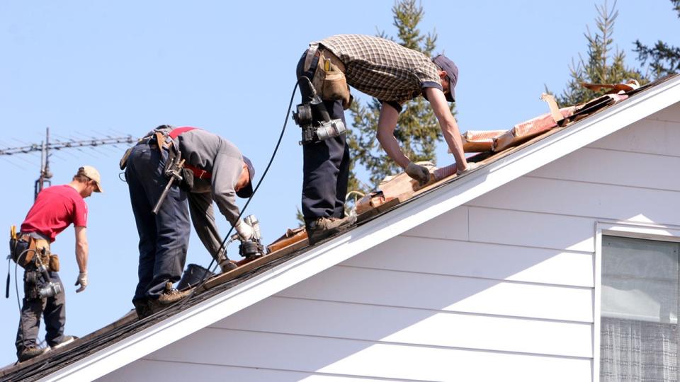 best roofing company siding Gutter service roof restoration best roofing companies siding for houses house siding Emergency roof repair gutter repair best roofing companies rain gutter repair